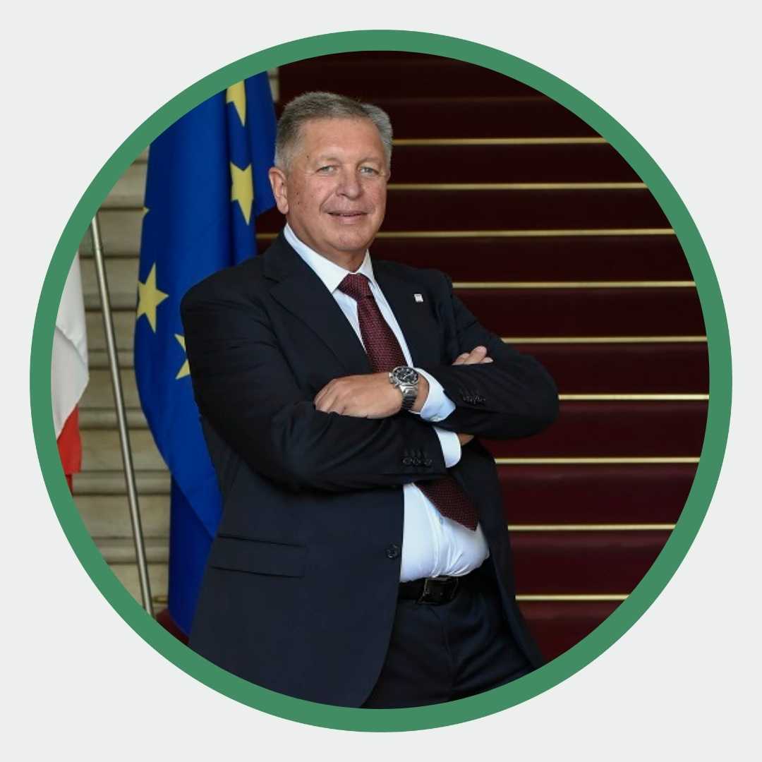 Immagine coordinatore Luca Crema